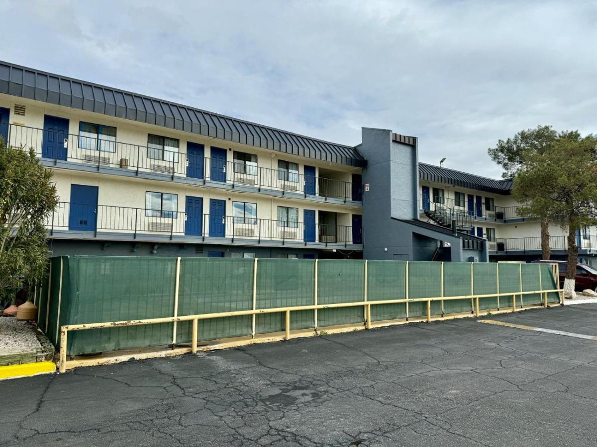 Days Inn By Wyndham El Paso Airport East Exterior photo