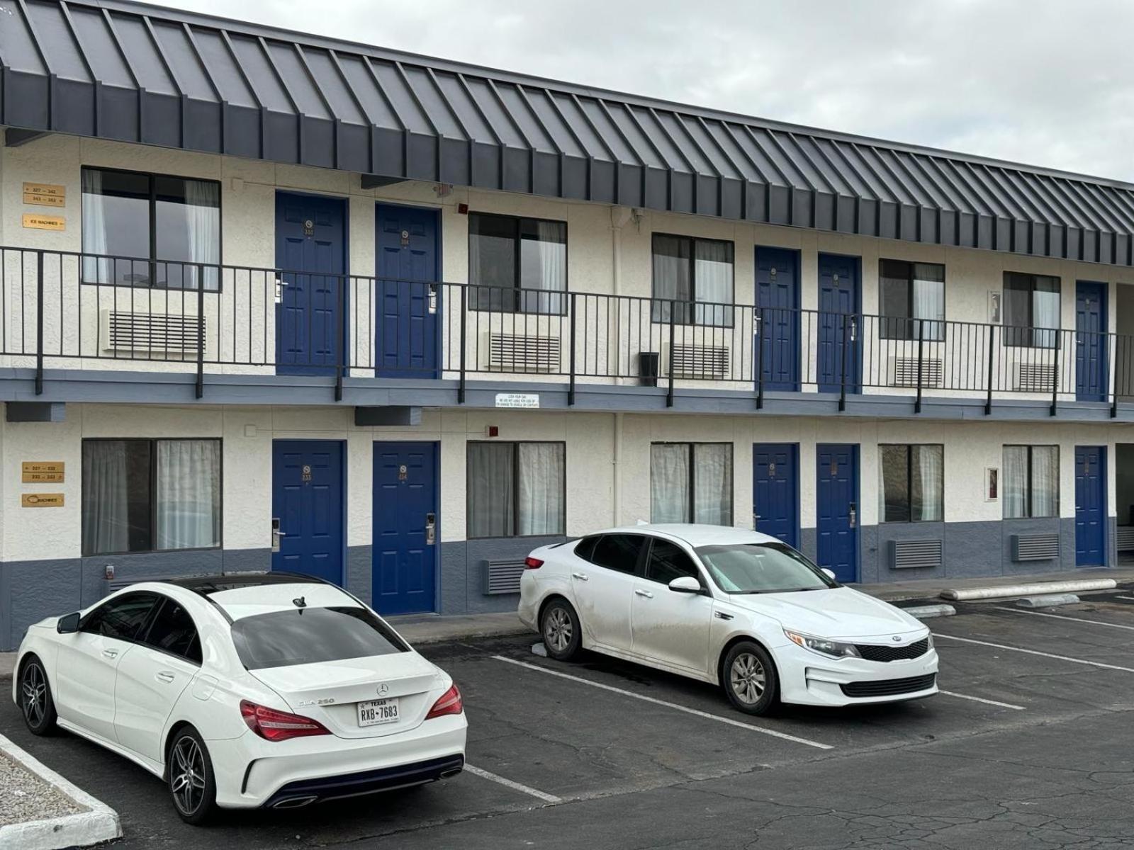 Days Inn By Wyndham El Paso Airport East Exterior photo